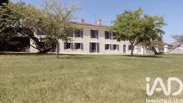 Maison à vendre, 449m², Saint-Christoly-Médoc