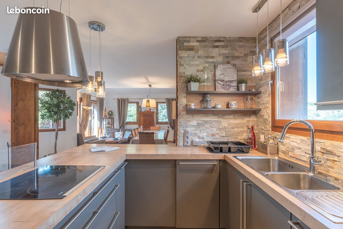 Maison à vendre, 320m², Mont-de-Lans
