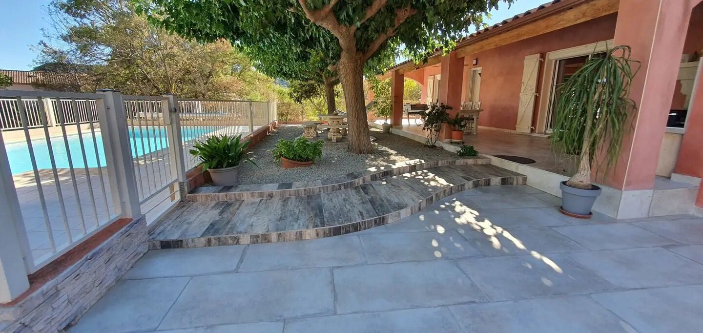 Maison à vendre, 150m², Saint-Félix-de-Lodez