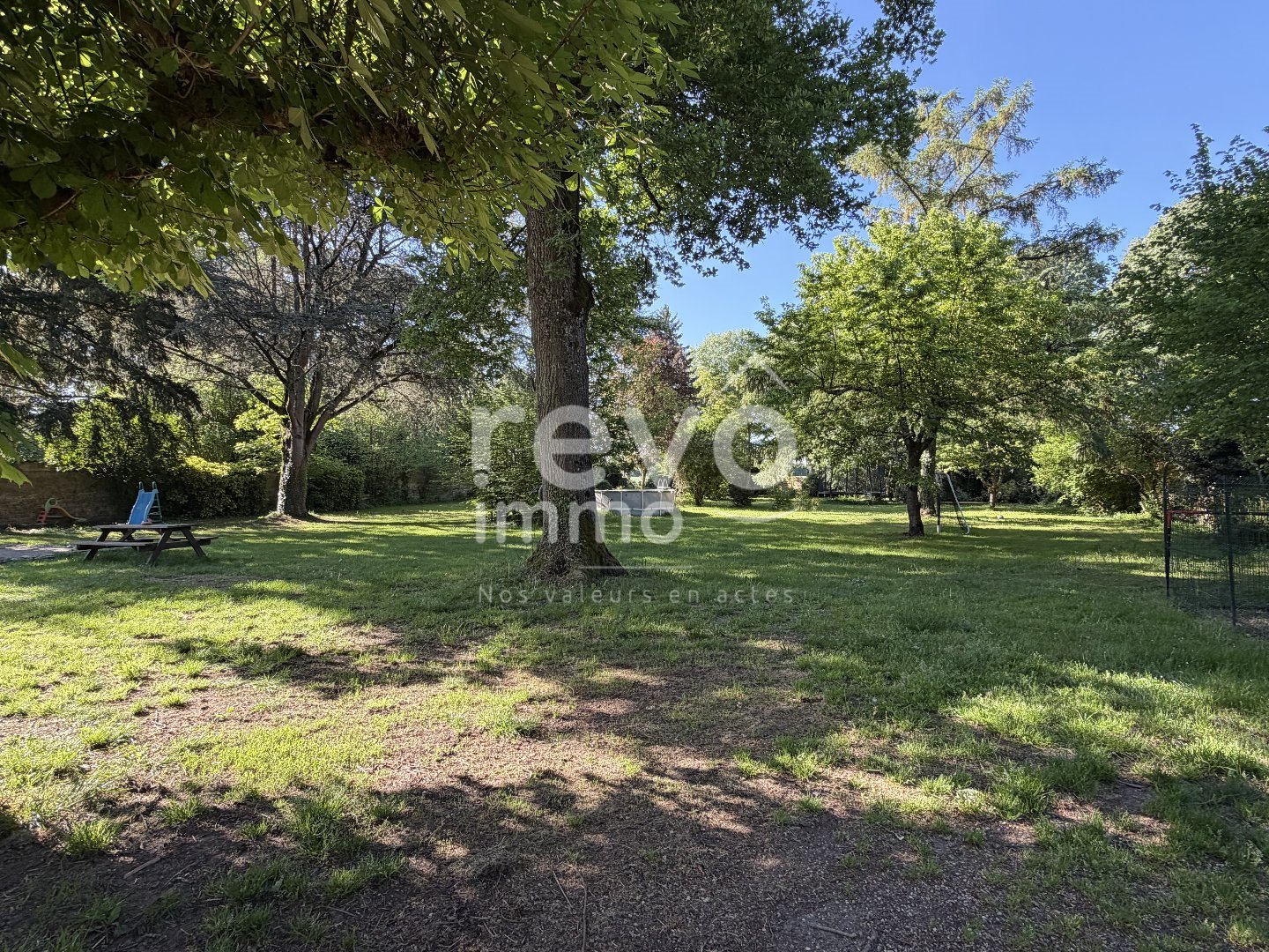 Maison à vendre, 203m², Saint-Didier-sur-Chalaronne