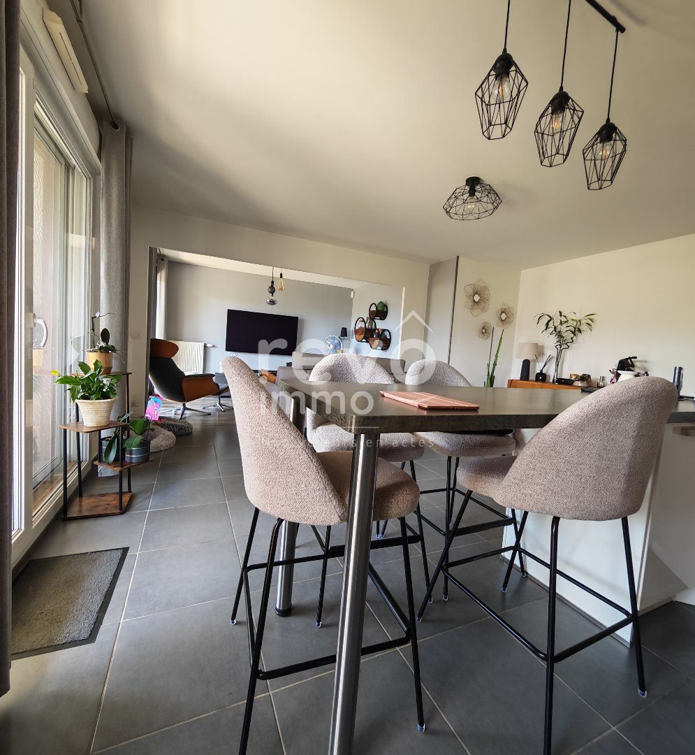 Appartement à vendre, 77m², Mionnay