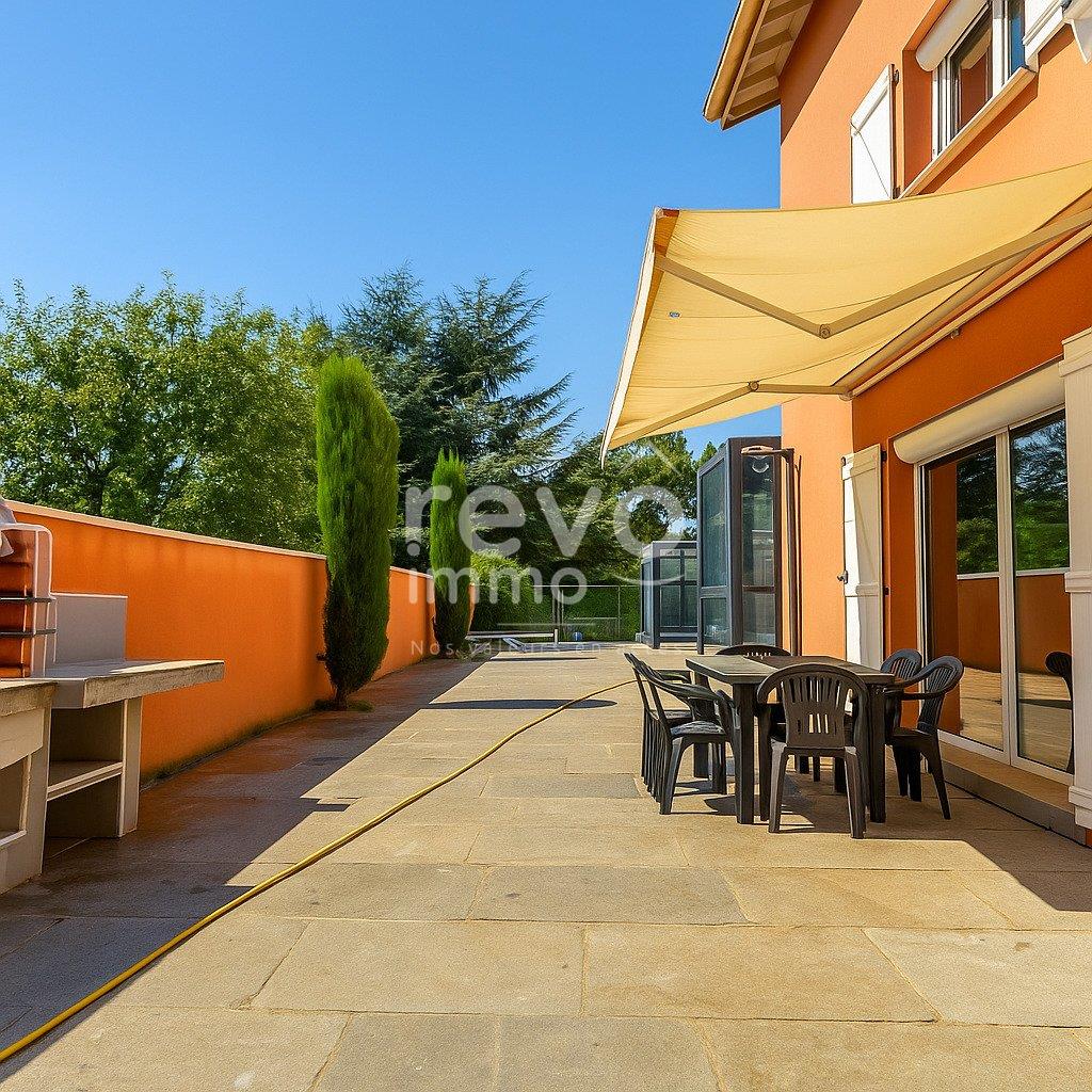 Maison à vendre, 175m², Mionnay