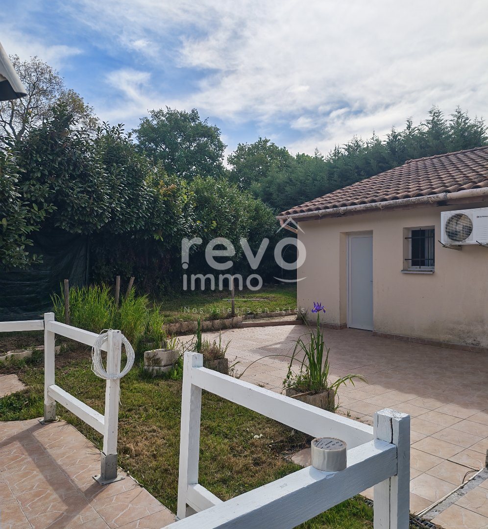 Maison à vendre, 117m², Monthieux