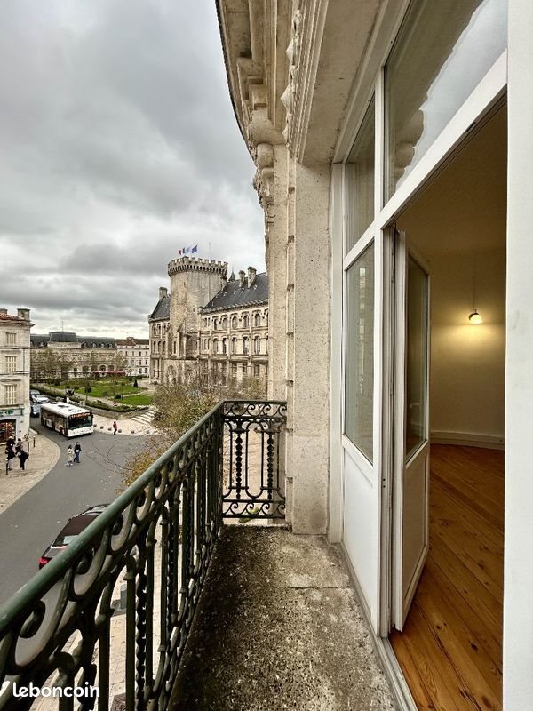 Appartement à louer, 59m², Angoulême