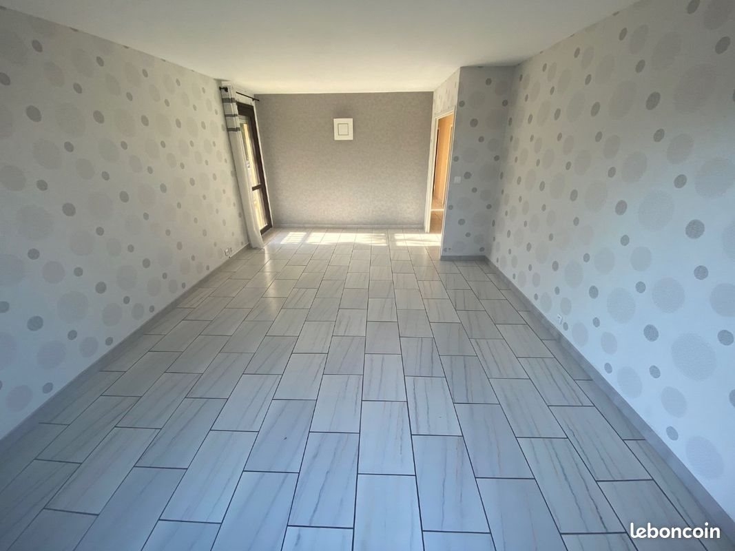 Appartement à louer, 80m², Angoulême