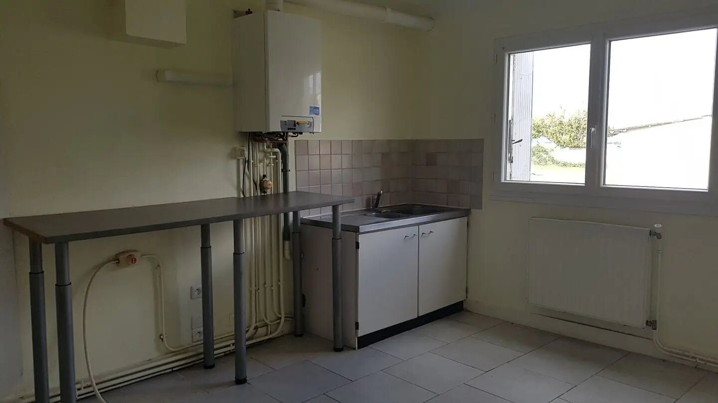 Maison à louer, 109m², Salles-d'Angles