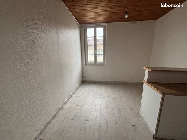 Appartement à vendre, 35m², Angoulême