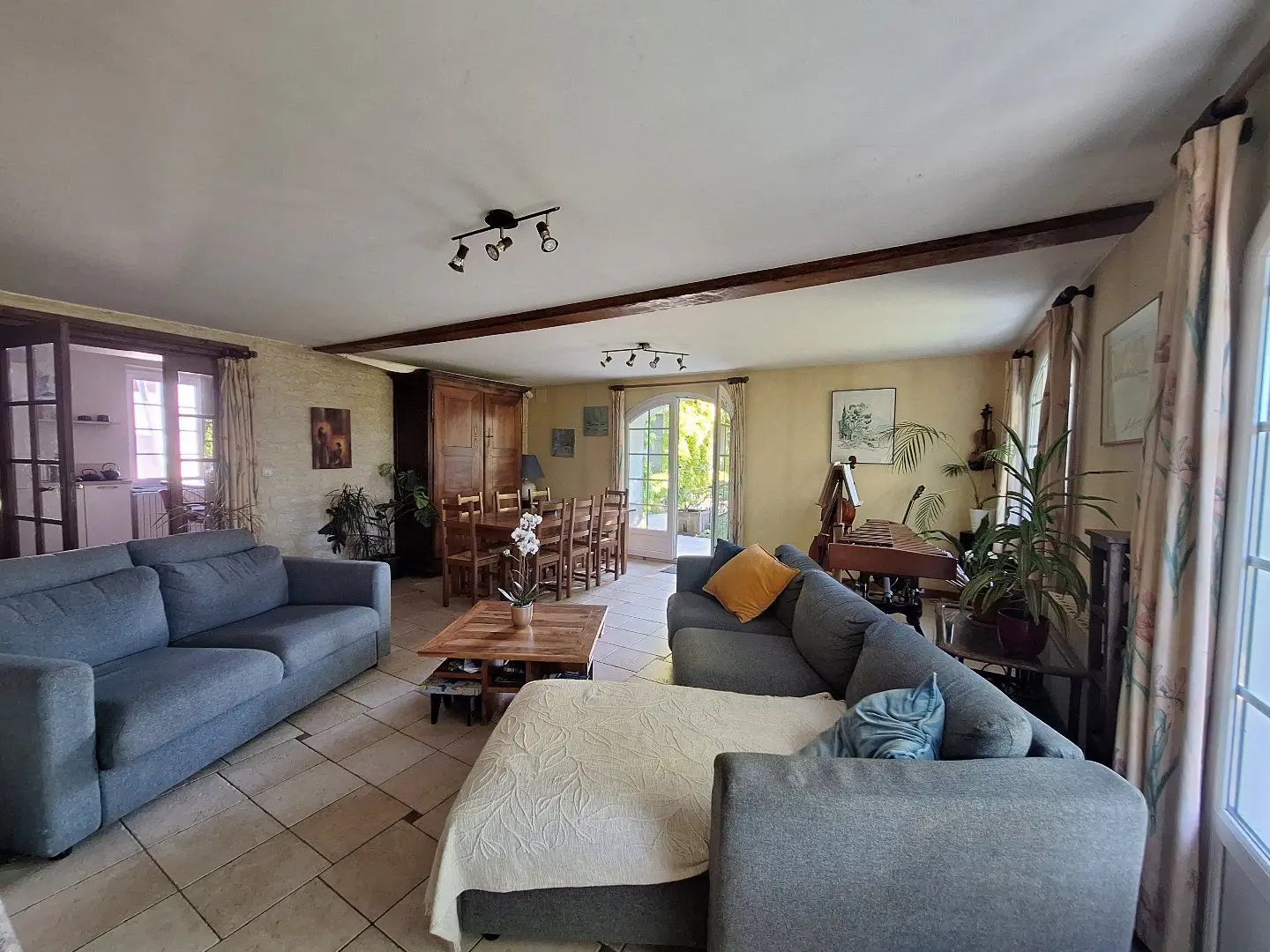 Maison à vendre, 280m², Châteaubernard