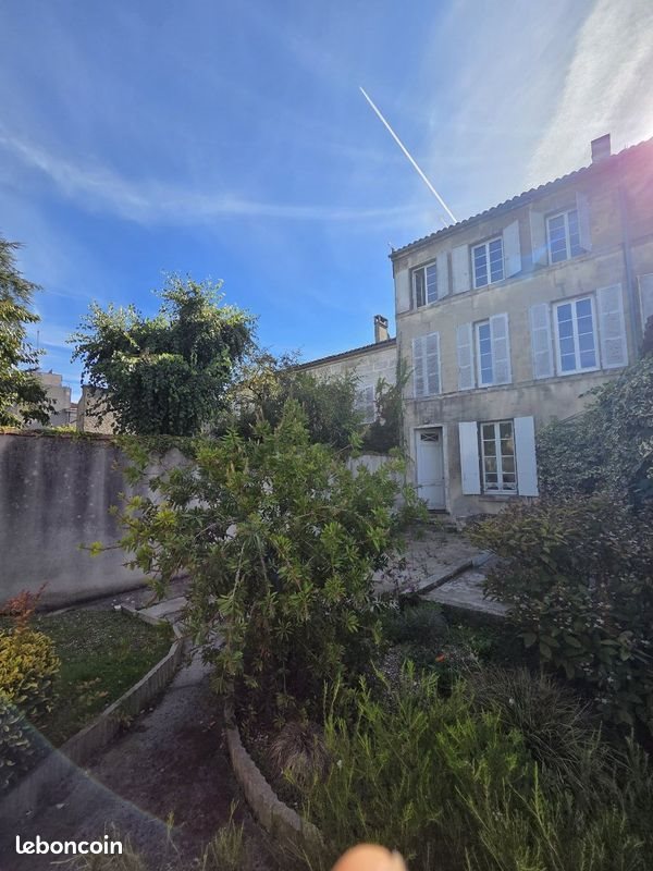 Maison à vendre, 162m², Cognac