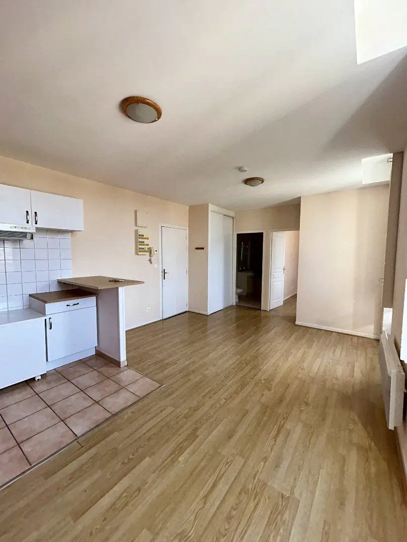 Appartement à louer, 33m², Cognac