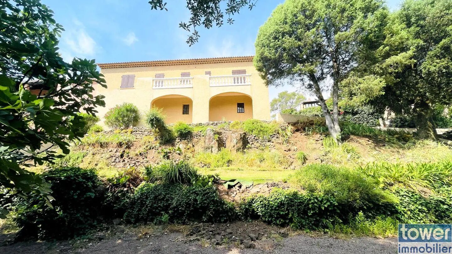 Maison à vendre, 110m², Fréjus