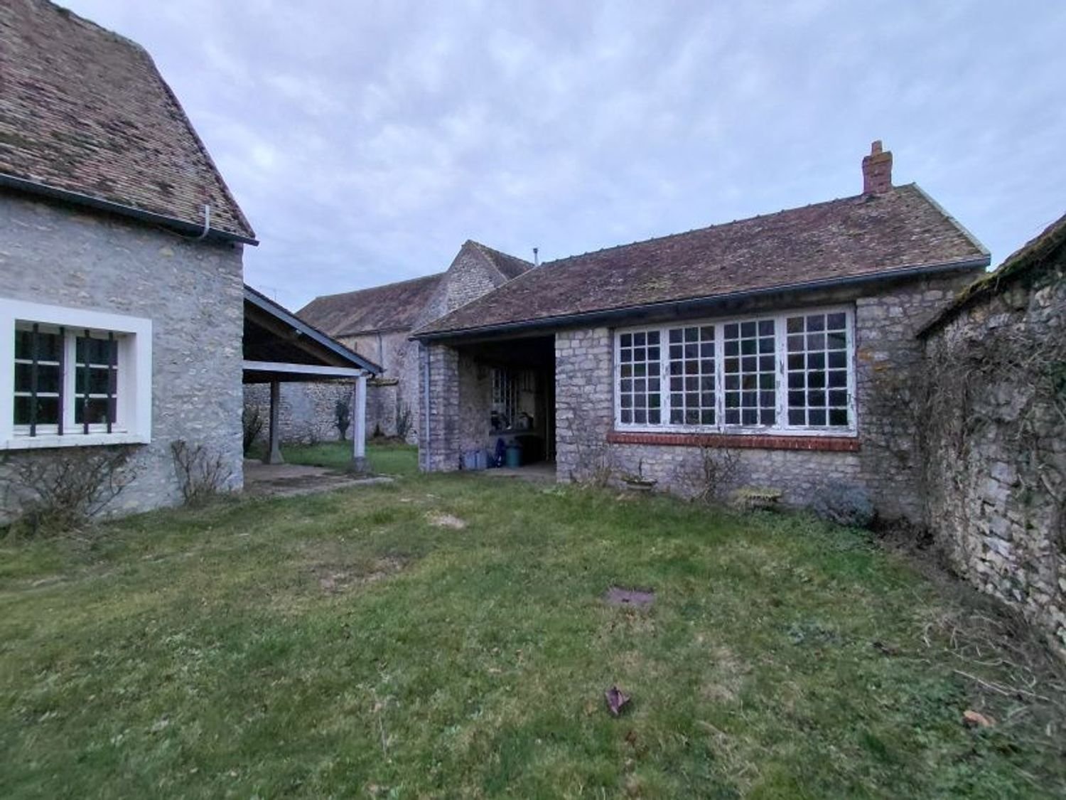 Maison à vendre, 235m², Sainville