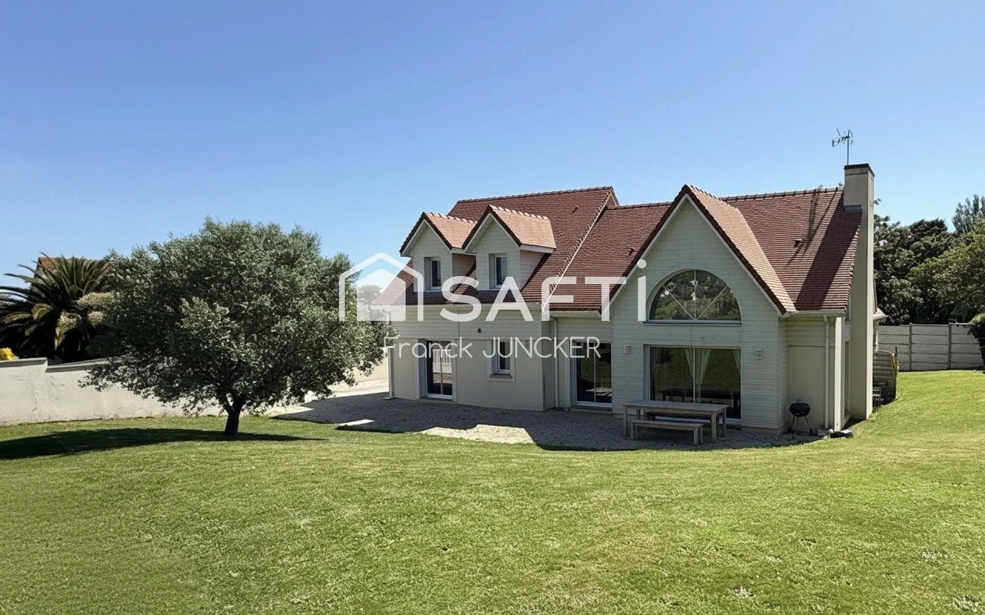 Maison à vendre, 260m², Arromanches-les-Bains