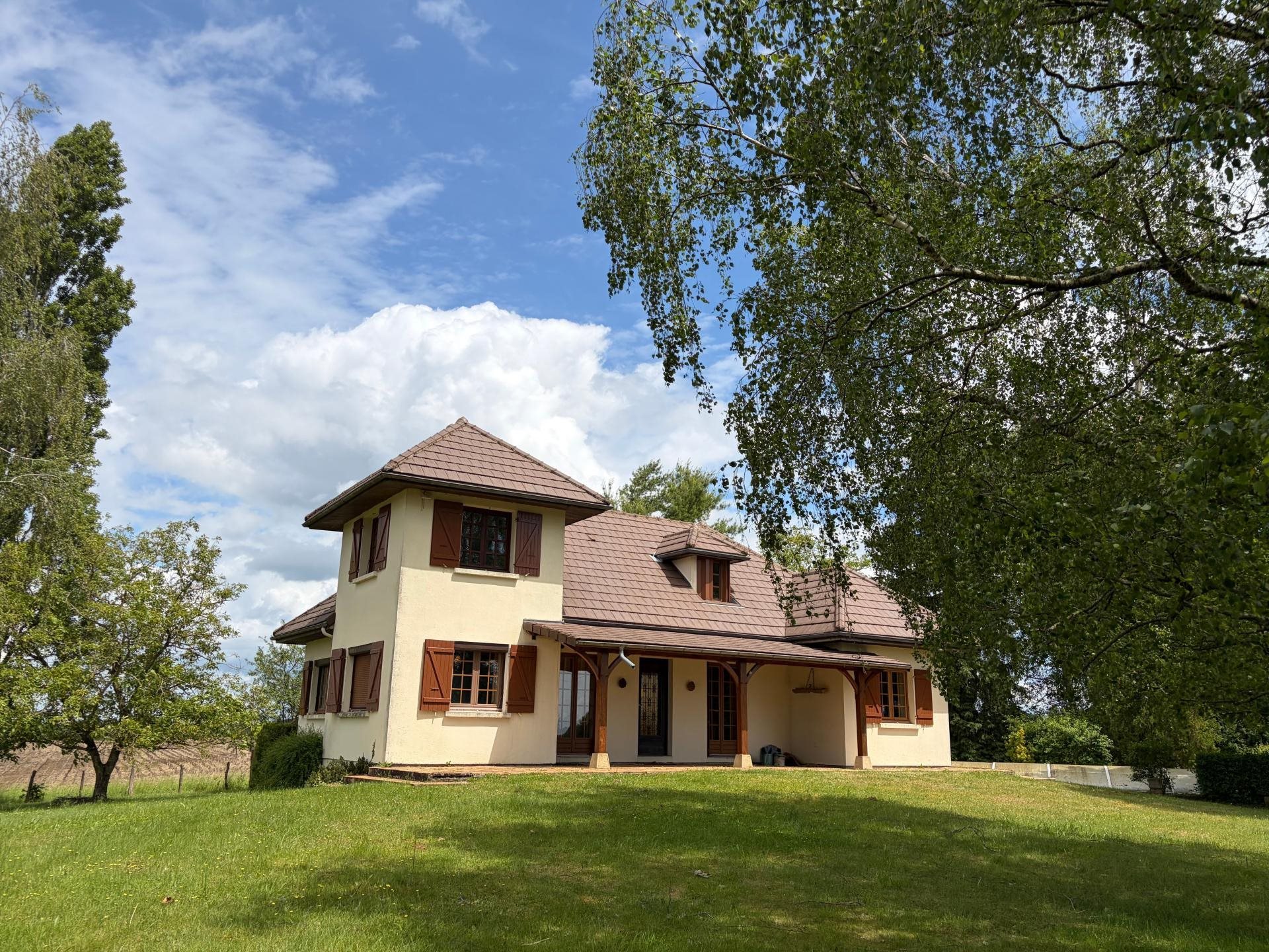 Maison à vendre, 129m², Romenay