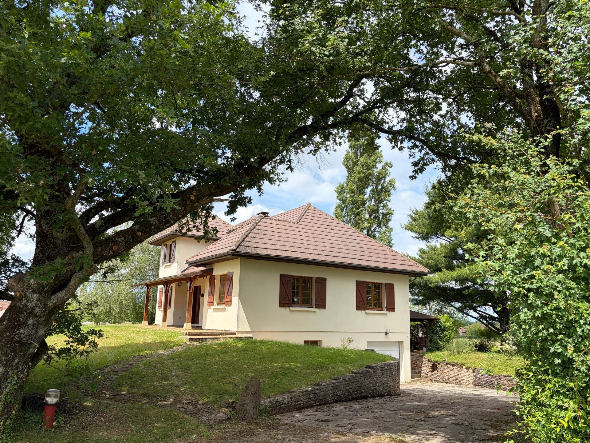 Maison à vendre, 129m², Romenay