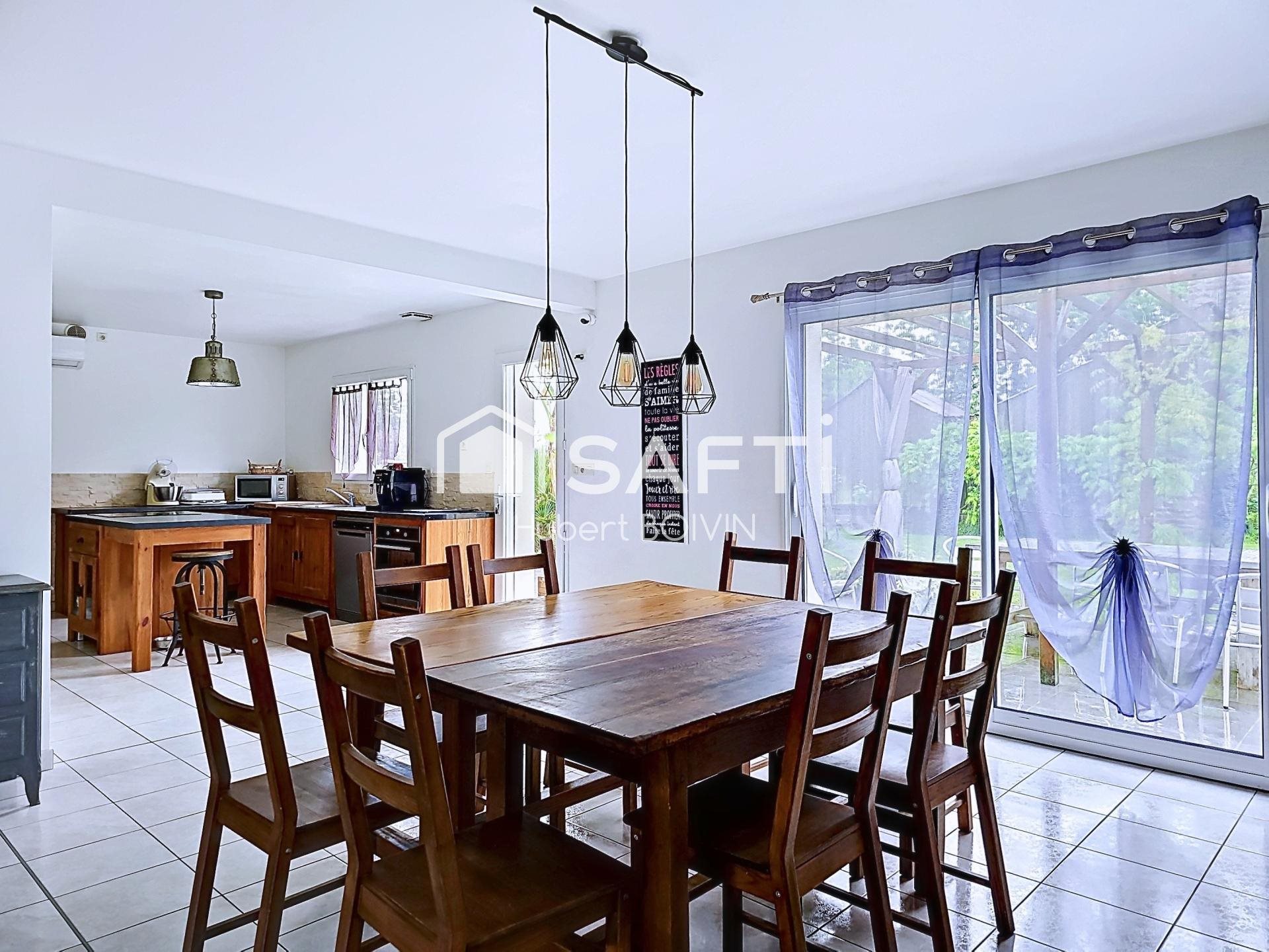 Maison à vendre, 133m², Mecé