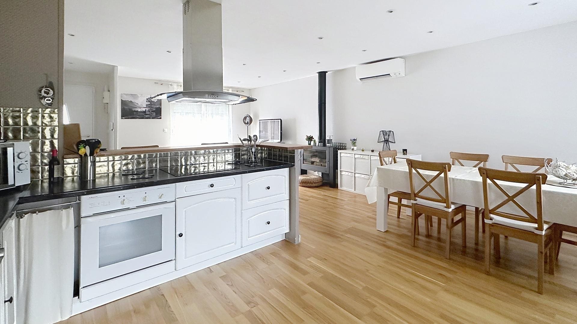 Maison à vendre, 86m², Bassens