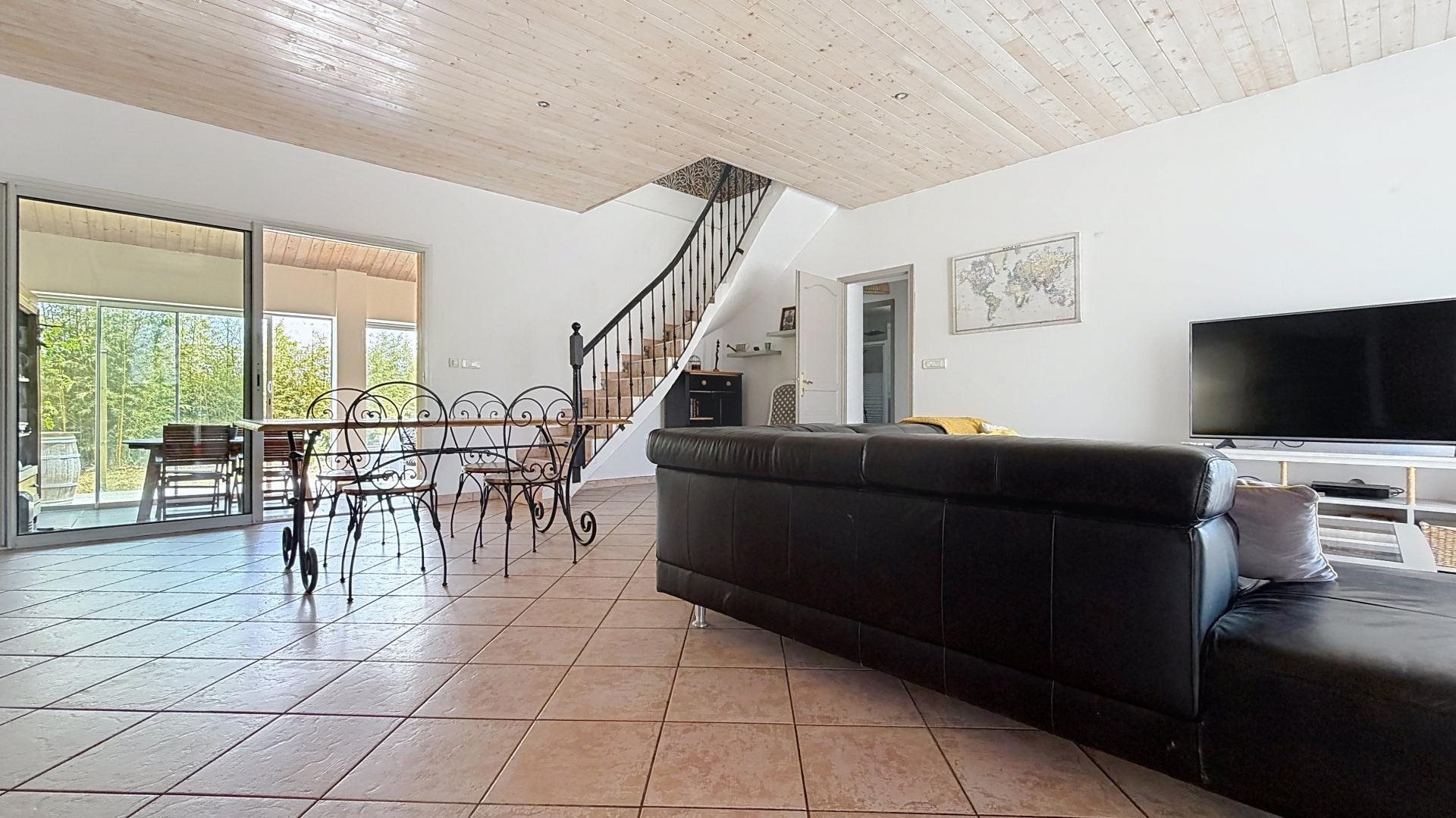 Maison à vendre, 136m², Ambarès-et-Lagrave