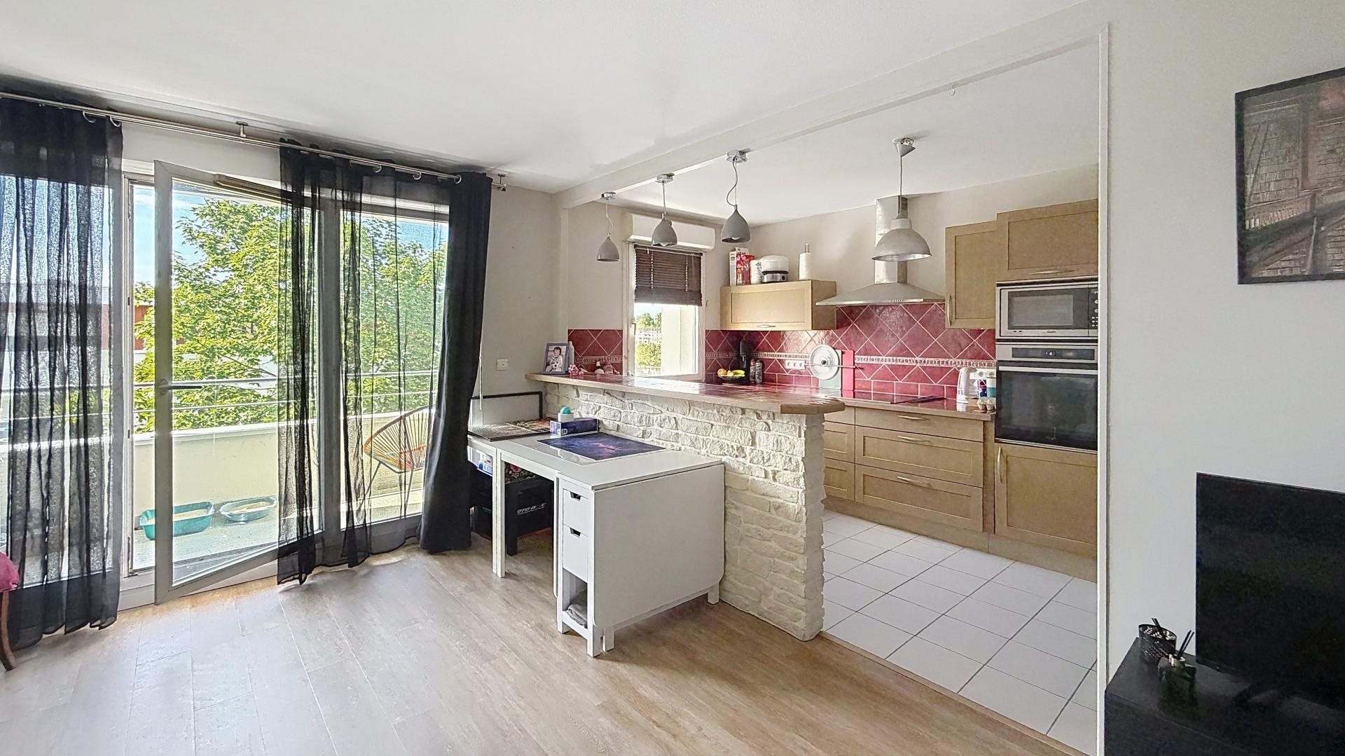 Appartement à vendre, 69m², Lormont