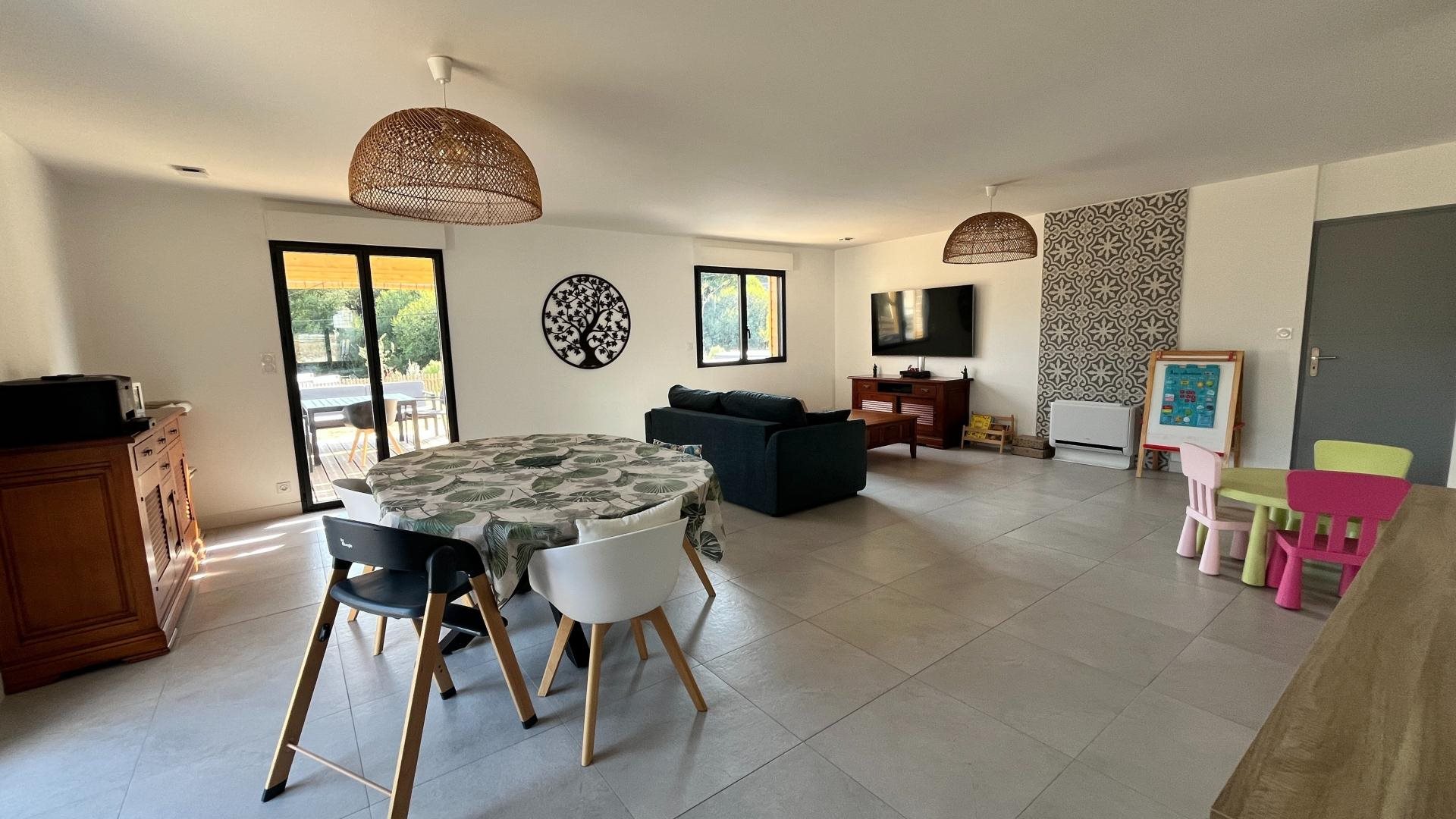 Maison à vendre, 105m², Pluvigner