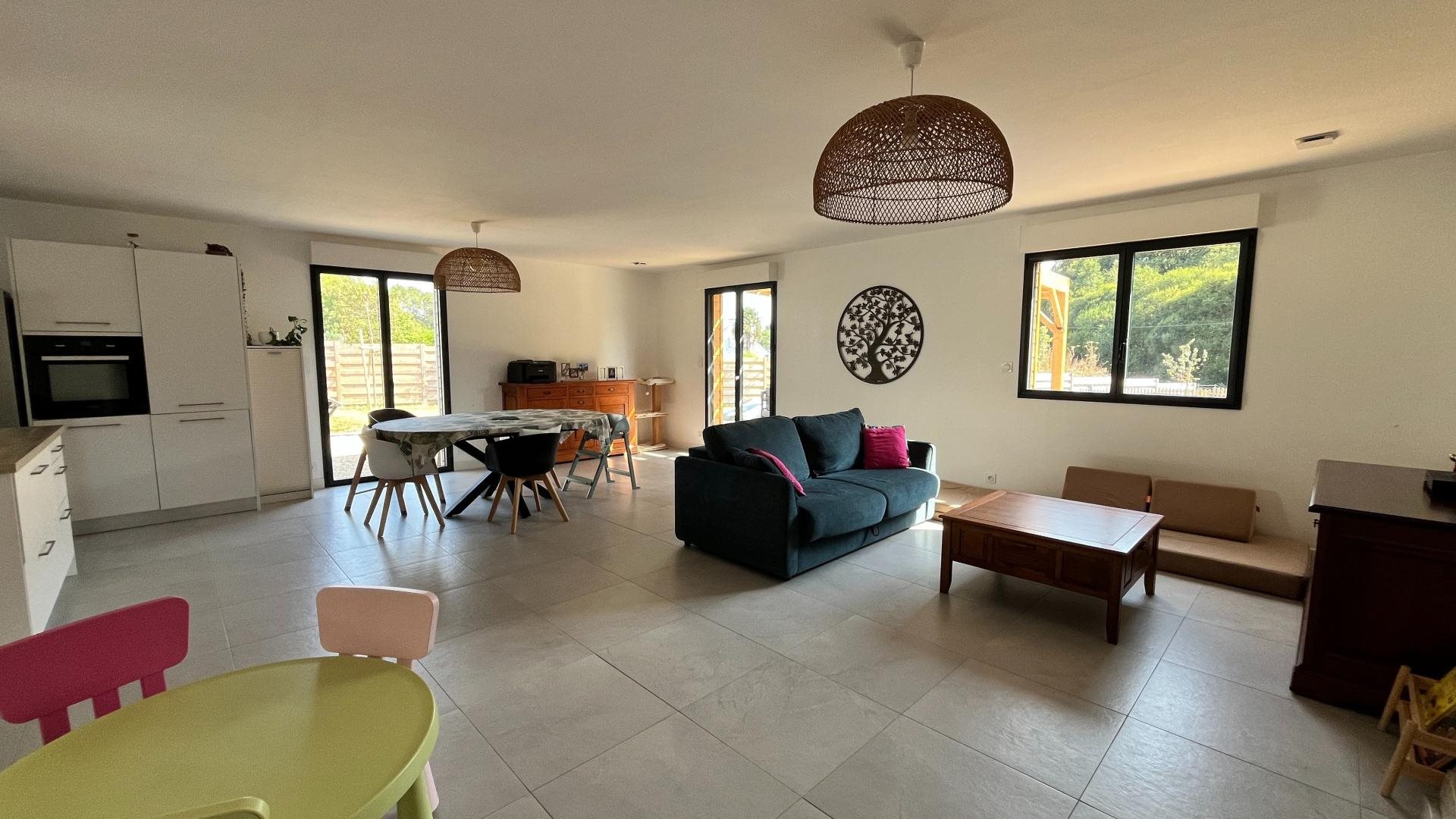 Maison à vendre, 105m², Pluvigner