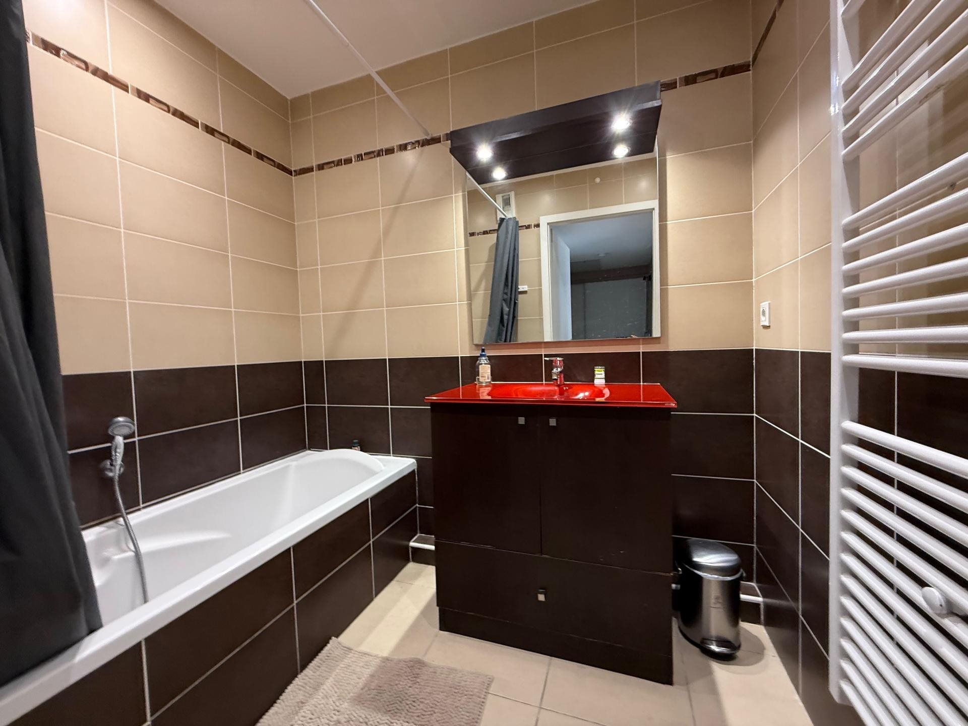 Appartement à vendre, 77m², Fréjus