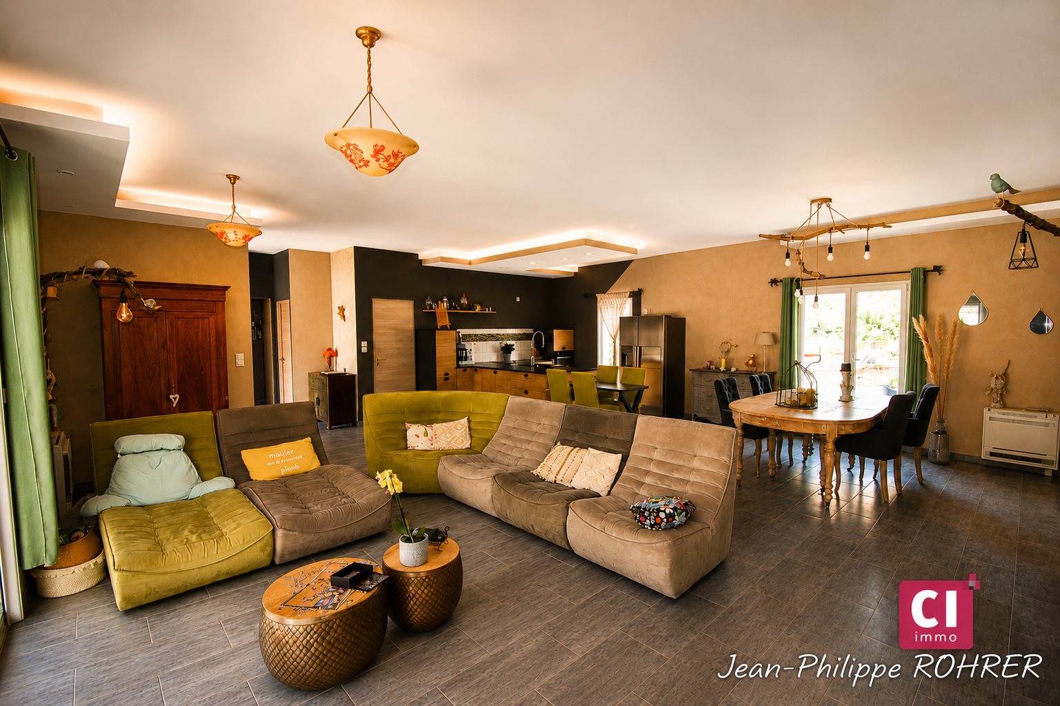 Maison à vendre, 212m², Sainte-Anastasie-sur-Issole