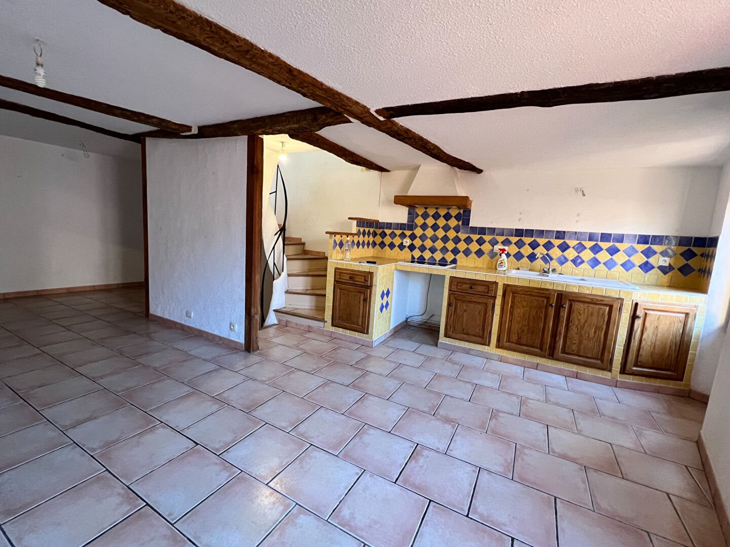 Appartement à vendre, 56m², La Roquebrussanne
