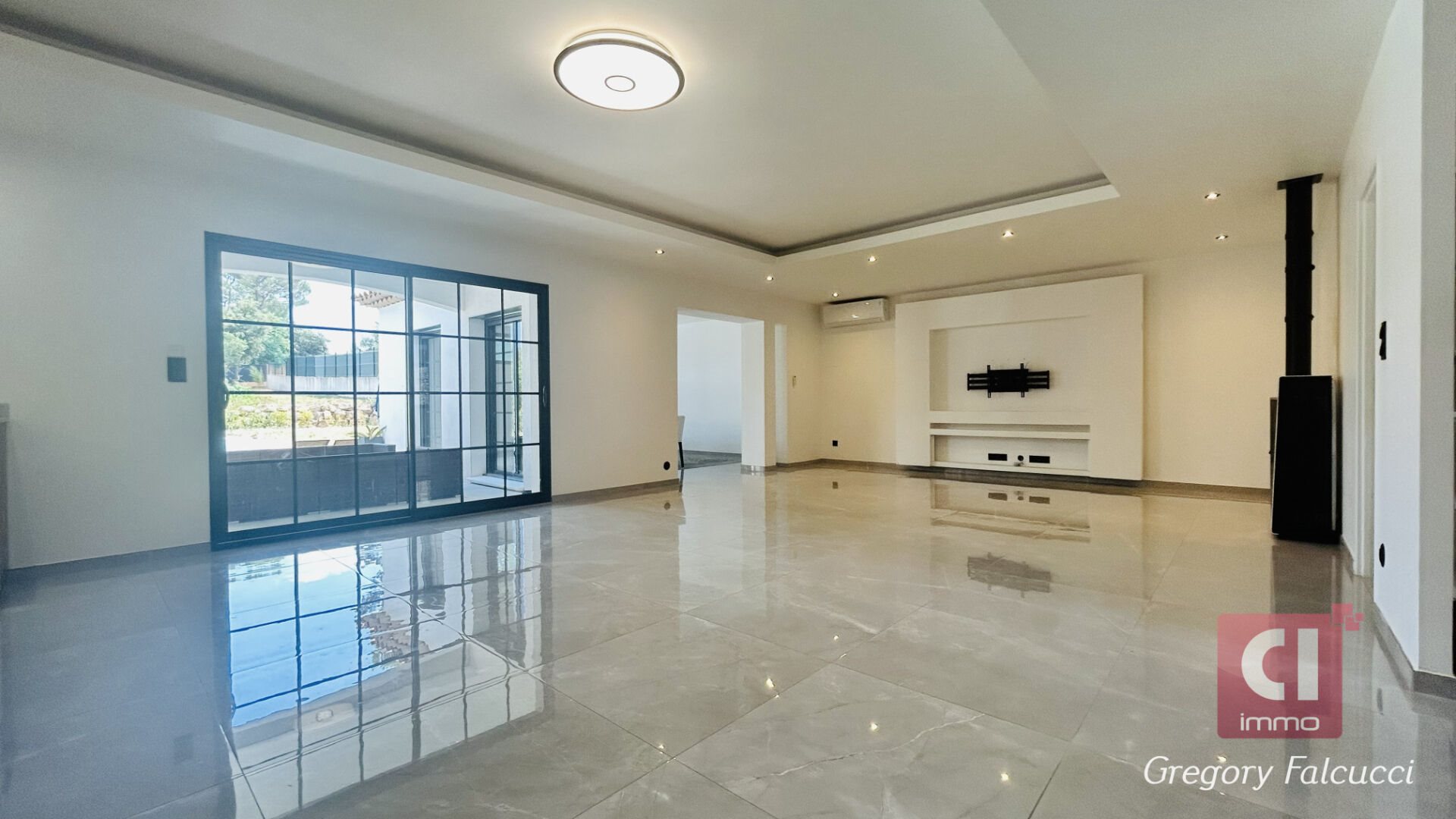 Maison à vendre, 231m², Flassans-sur-Issole