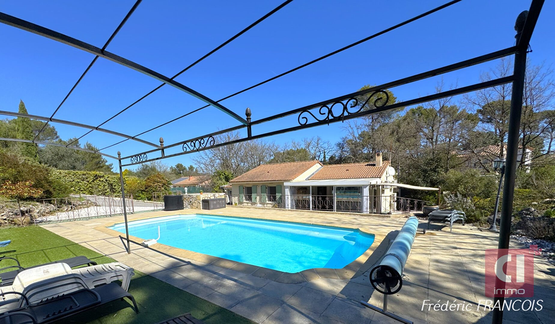 Maison à vendre, 111m², Rocbaron
