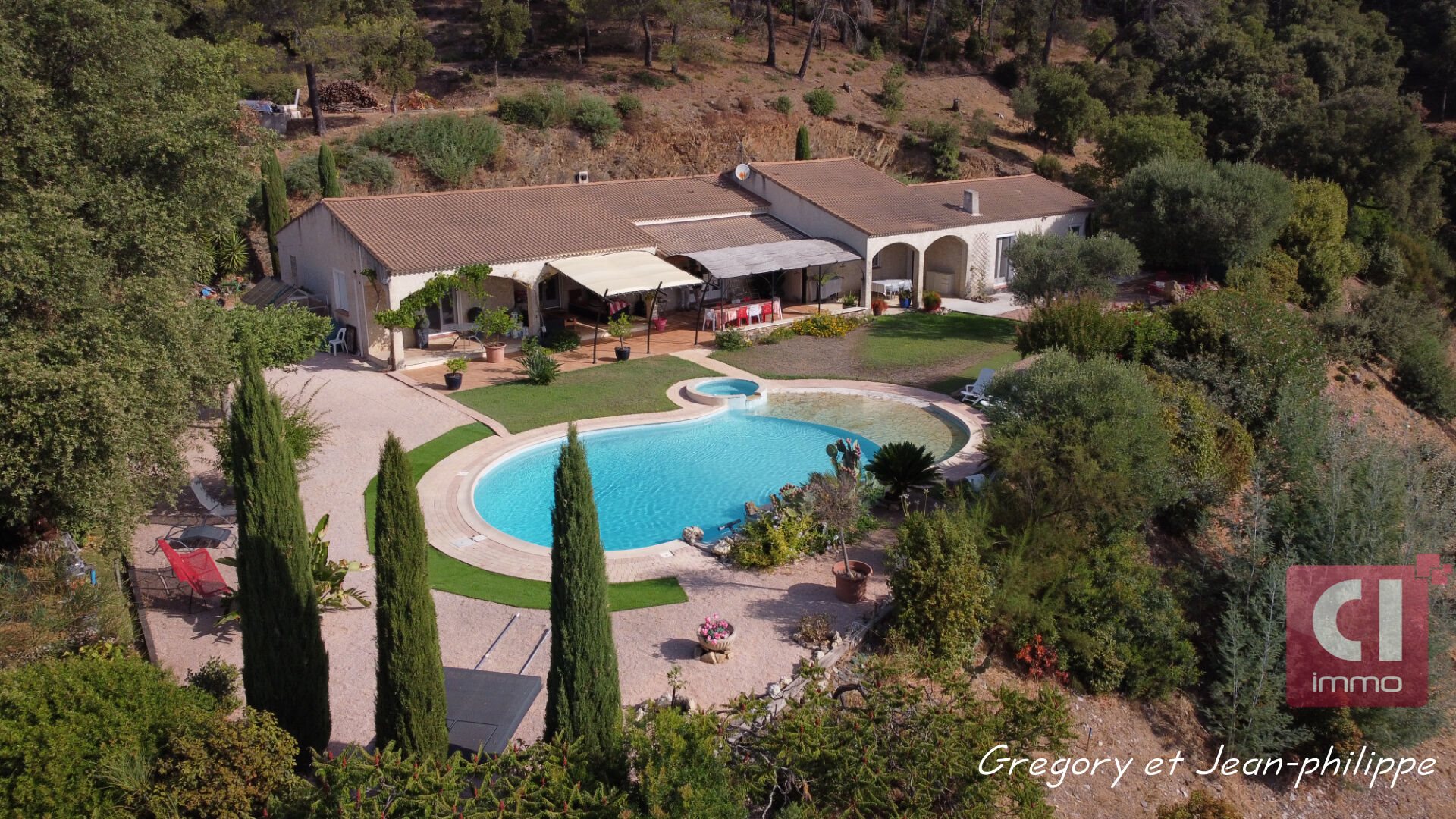 Maison à vendre, 217m², Pierrefeu-du-Var