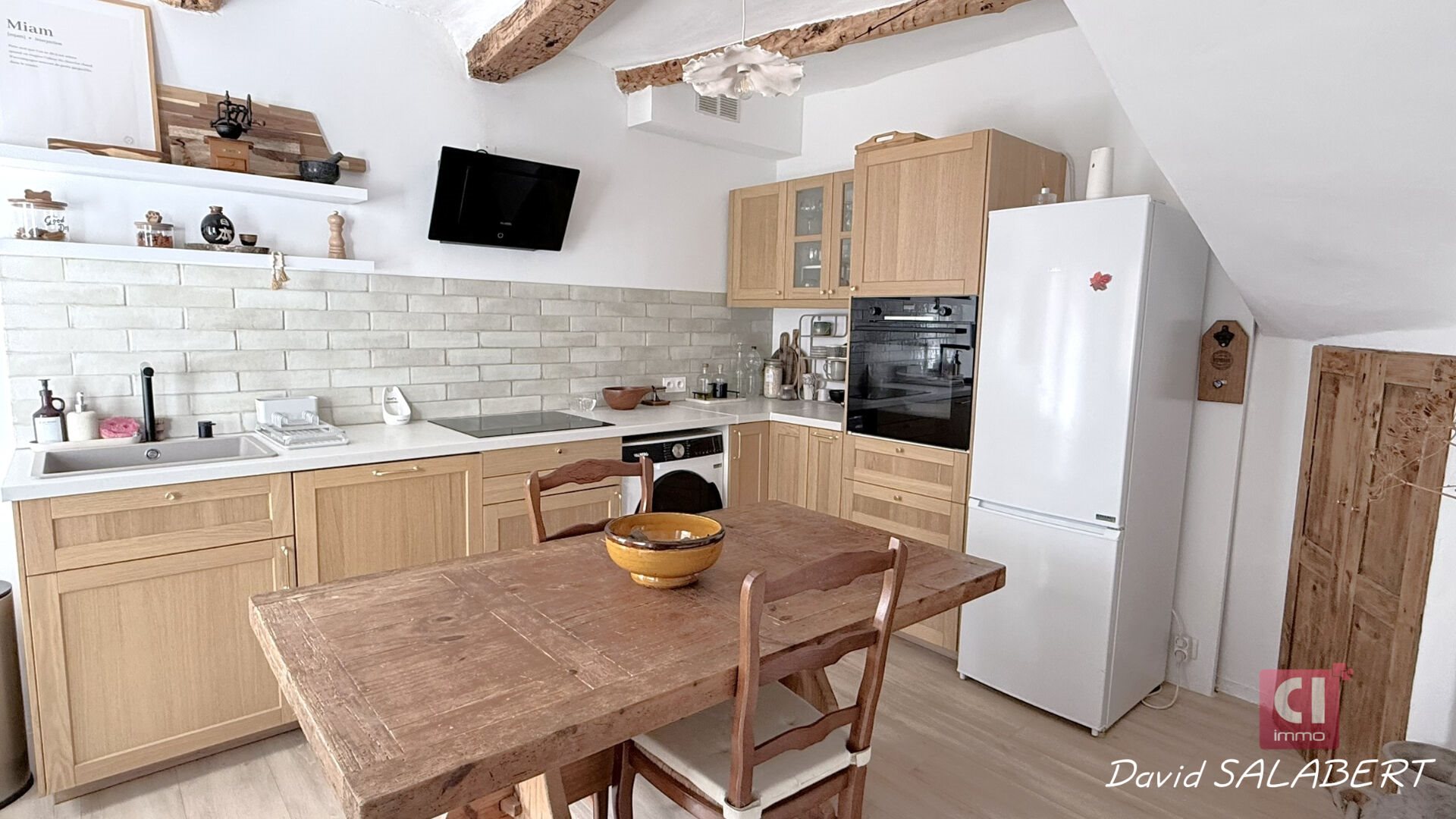 Maison à vendre, 56m², La Roquebrussanne