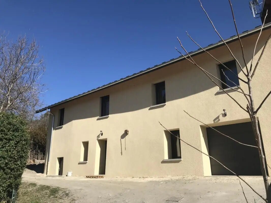 Maison à louer, 118m², Embrun