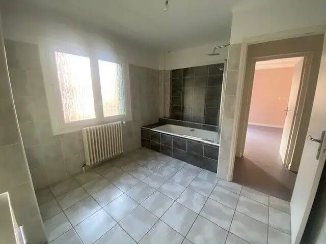 Maison à louer, 178m², Gap