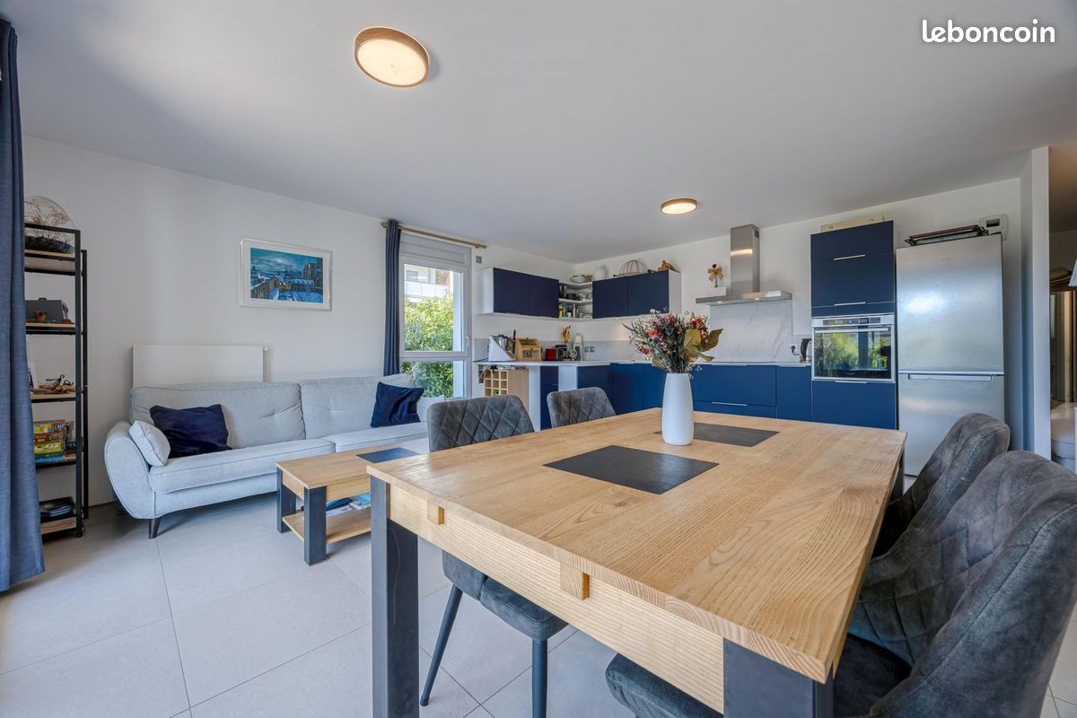 Appartement à vendre, 65m², Argonay