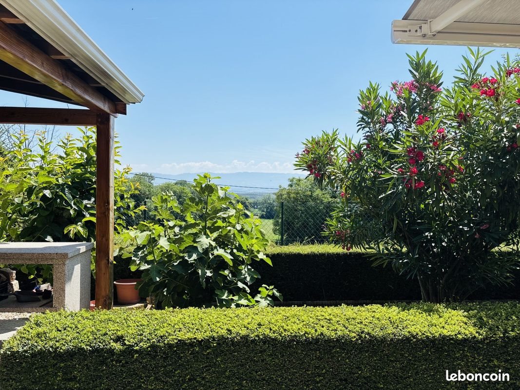 Maison à vendre, 125m², Péron
