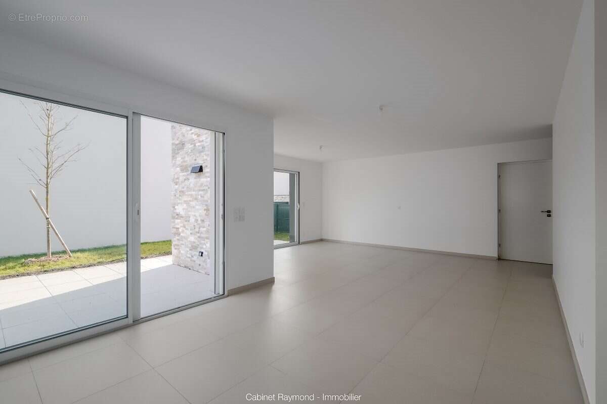 Maison à vendre, 121m², Saint-Ismier