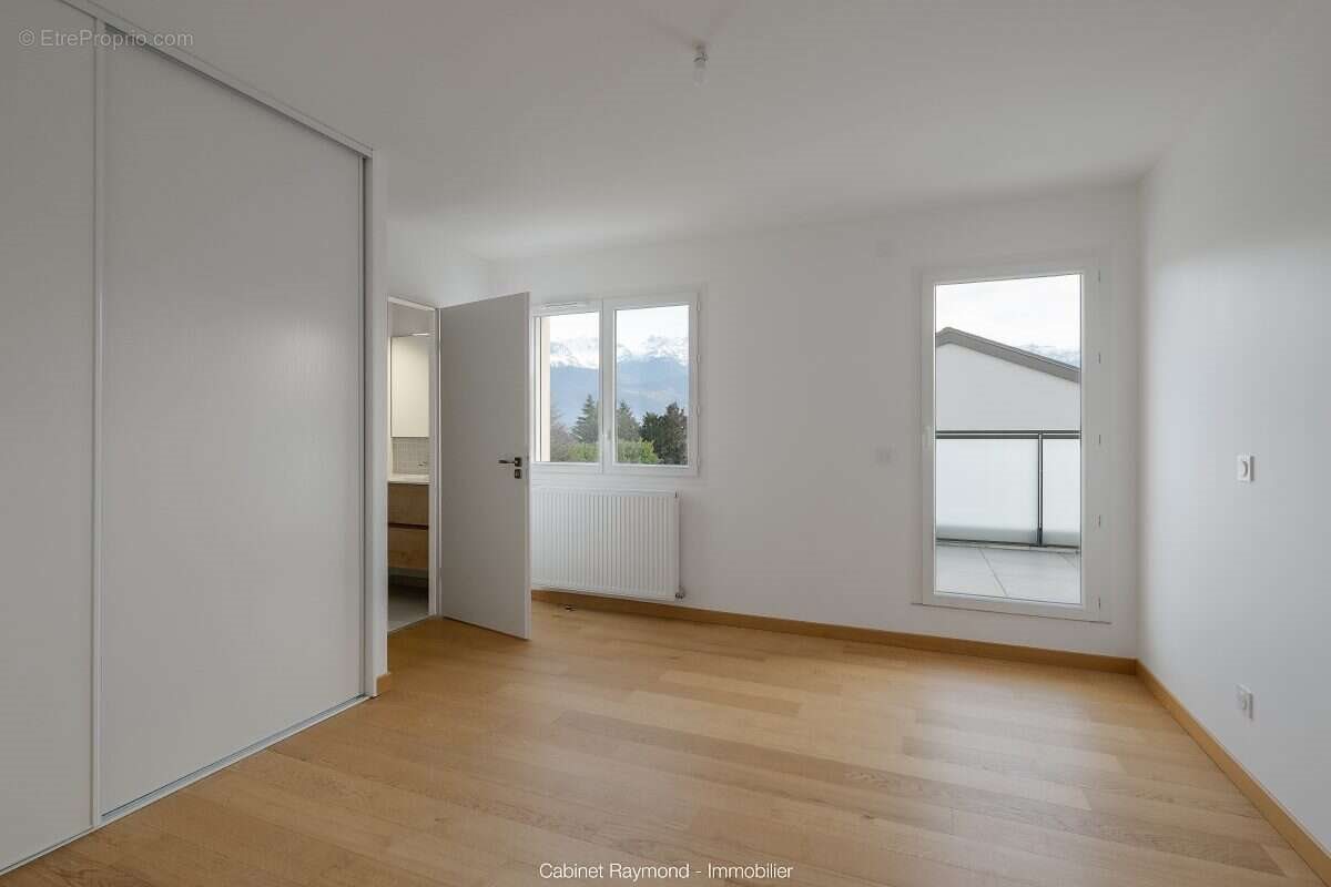 Maison à vendre, 121m², Saint-Ismier