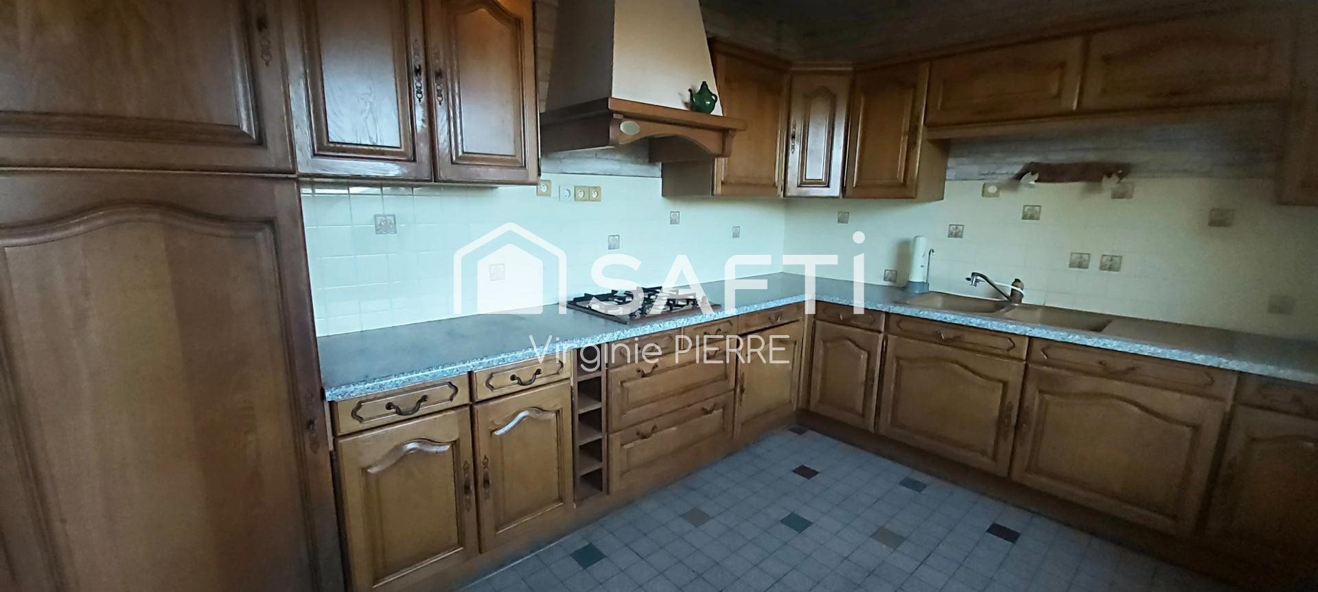 Maison à vendre, 160m², Saint-Martin-de-Mailloc