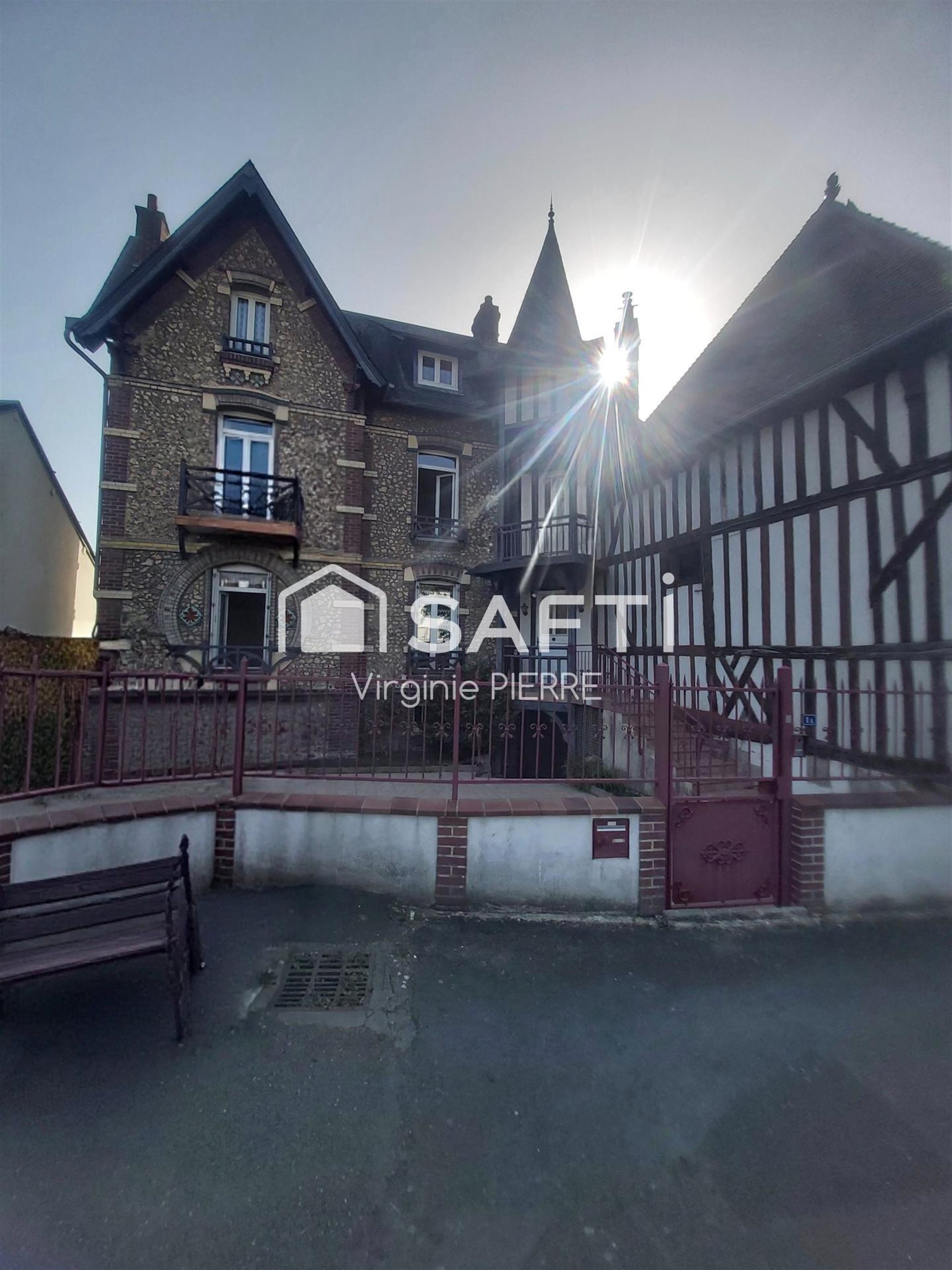 Maison à vendre, 94m², Lisieux