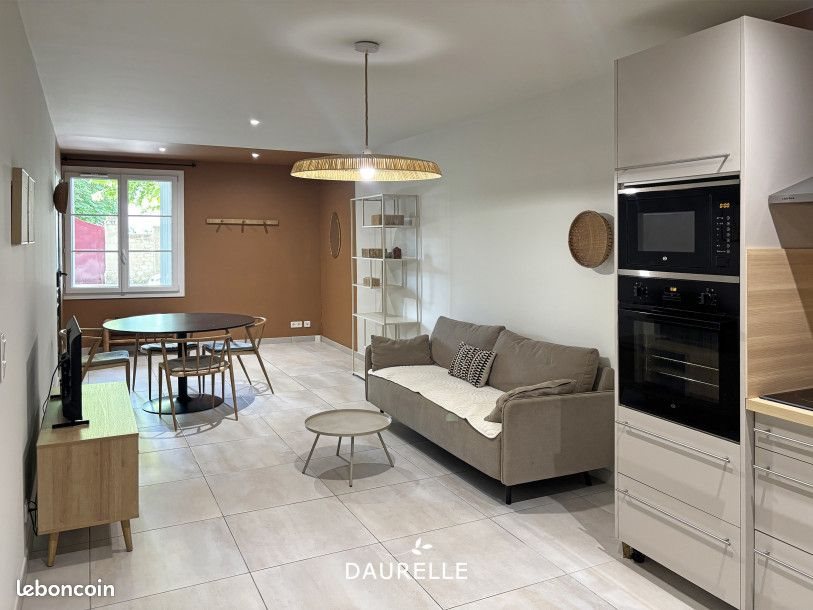 Appartement à louer, 45m², Saint-Rémy-de-Provence