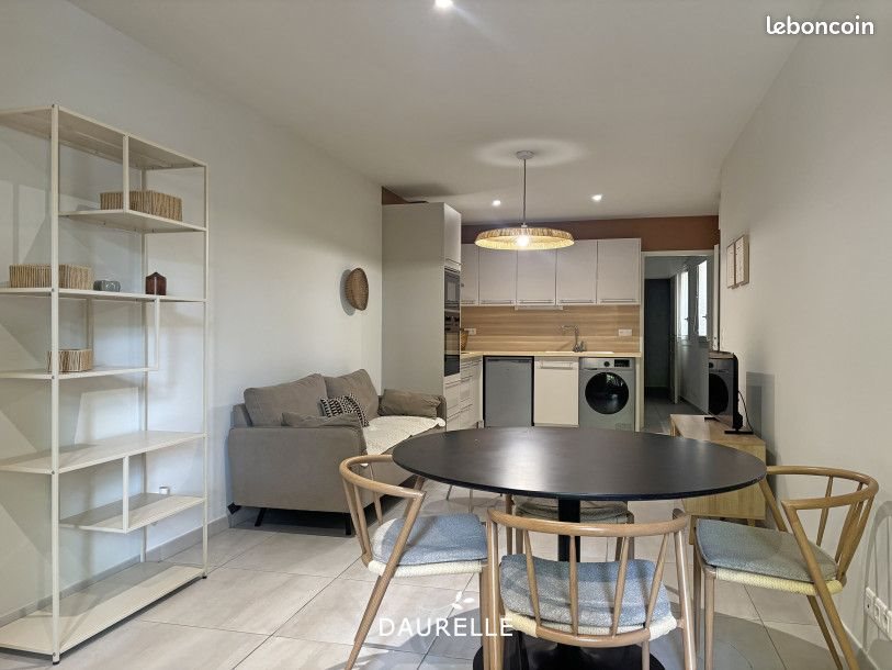 Appartement à louer, 45m², Saint-Rémy-de-Provence