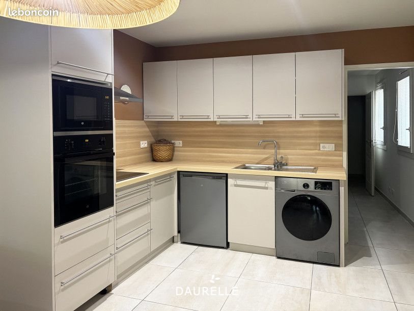 Appartement à louer, 45m², Saint-Rémy-de-Provence