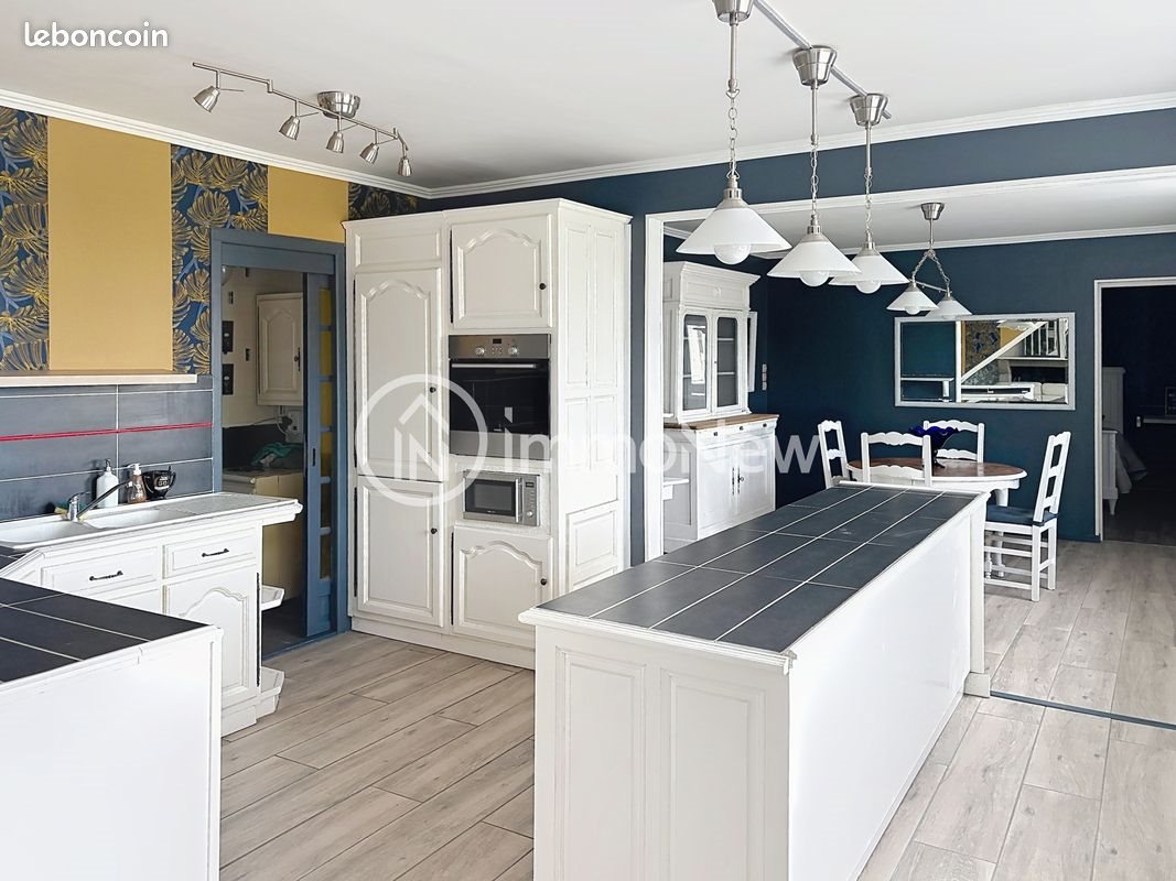 Maison à vendre, 230m², Chaulieu
