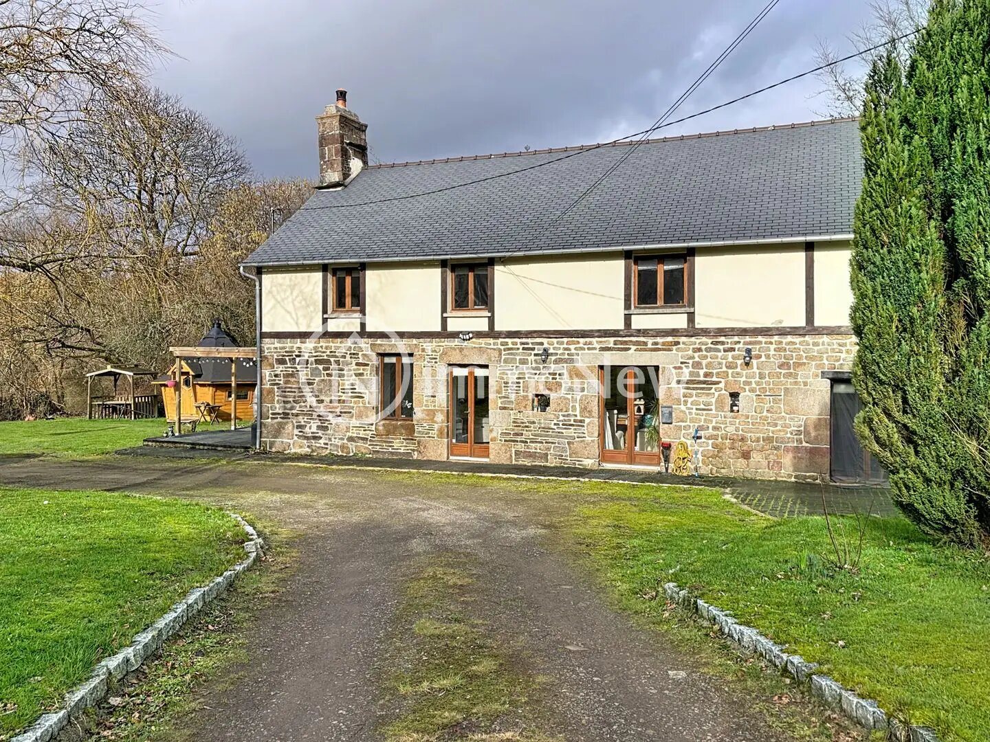 Maison à vendre, 142m², Perriers-en-Beauficel