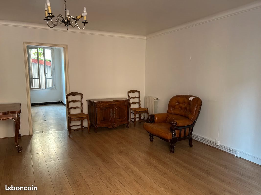 Appartement à louer, 65m², Le Vigan