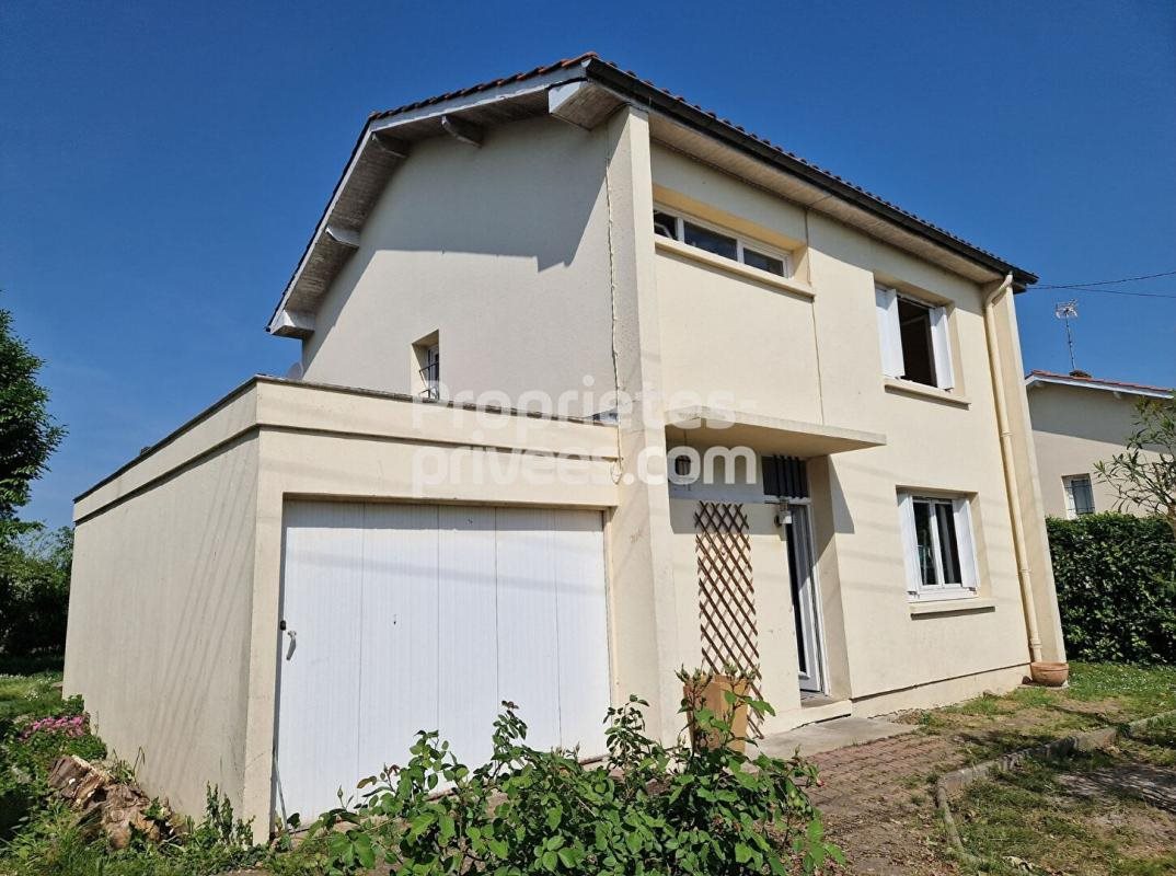 Maison à louer, 84m², Blaye