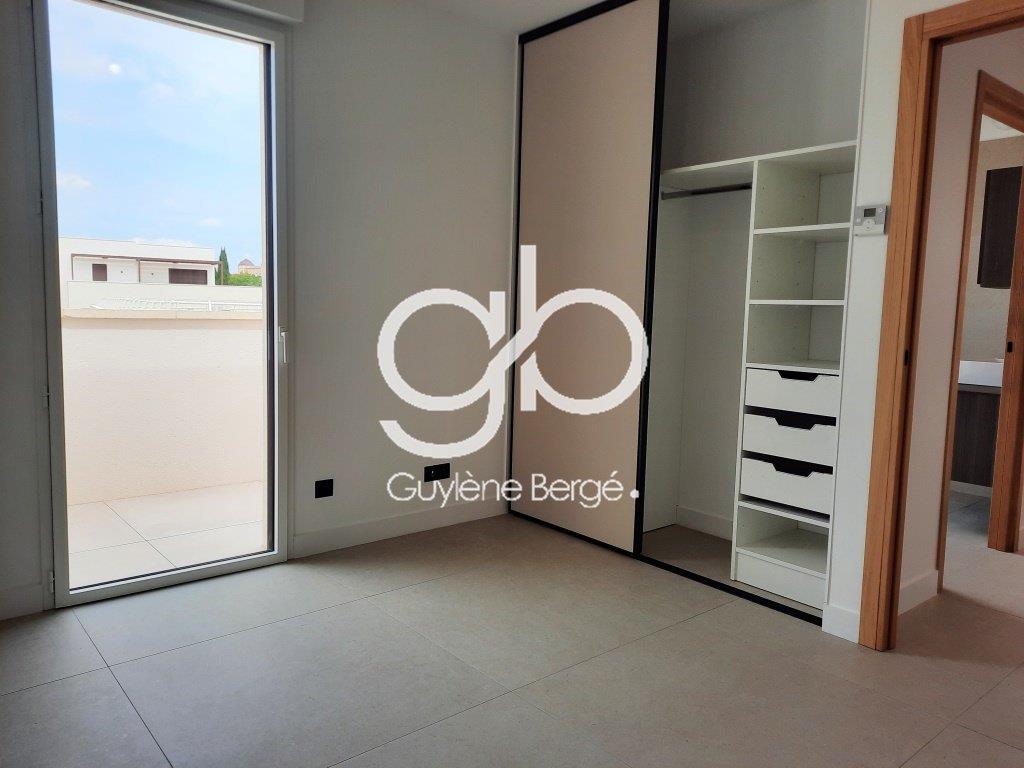 Appartement à vendre, 97m², Castries