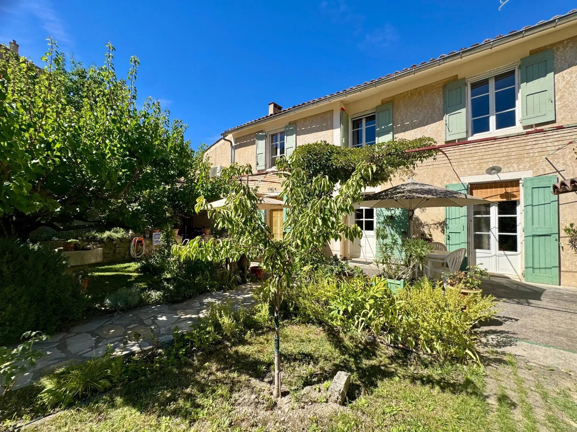 Maison à vendre, 399m², Céreste-en-Luberon