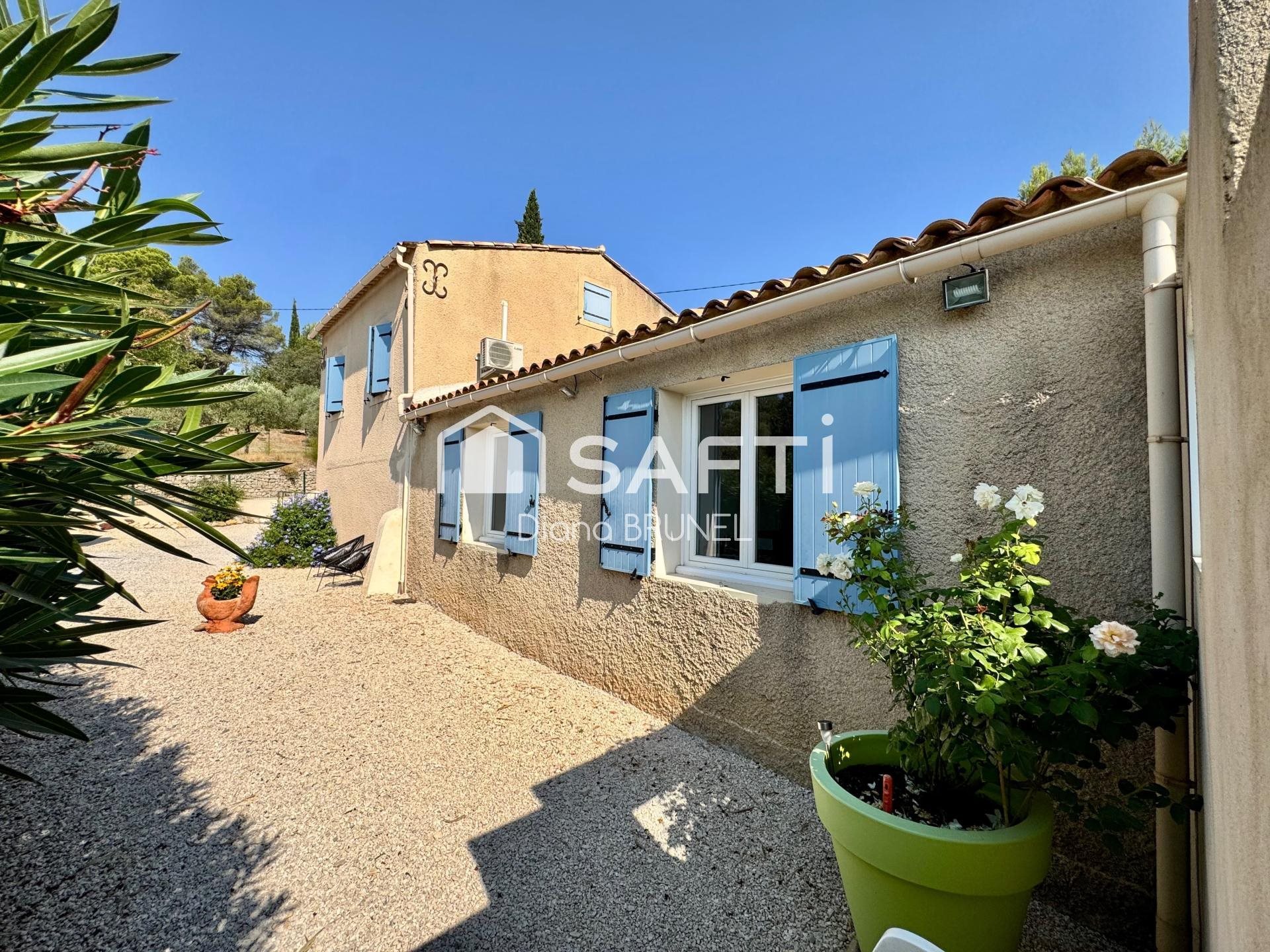 Maison à vendre, 140m², La Bastidonne